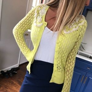 Bright yellow anthropologie sweater super cute